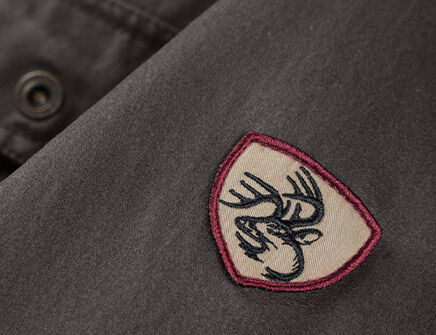 Premium Signature Buck branding