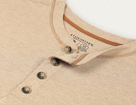 Four-button placket
