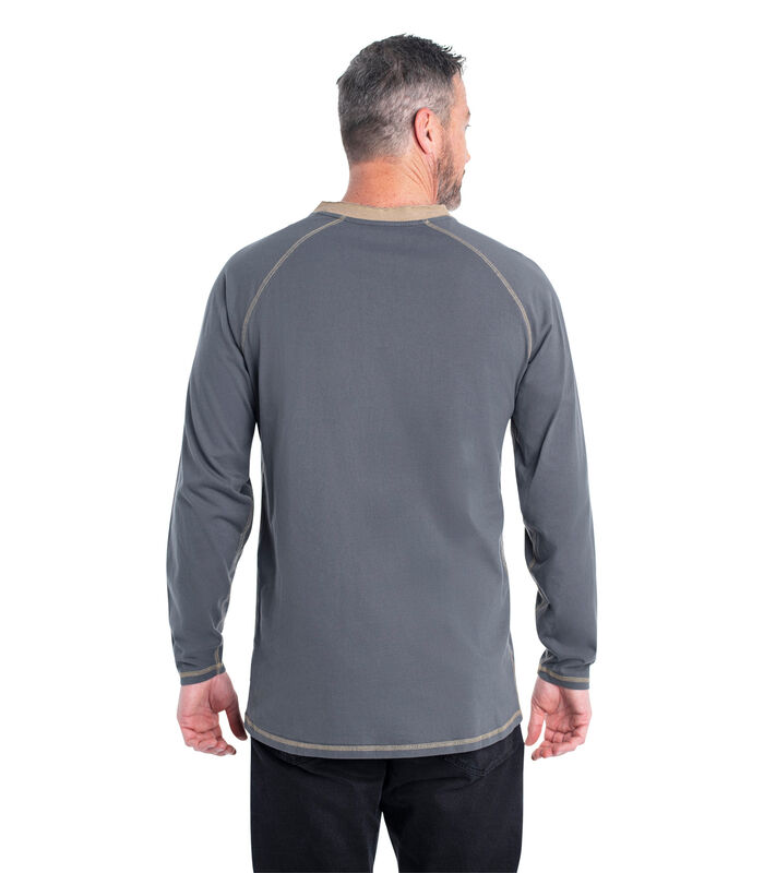 Men's Recluse Raglan Henley Long Sleeve Shirt image number 4