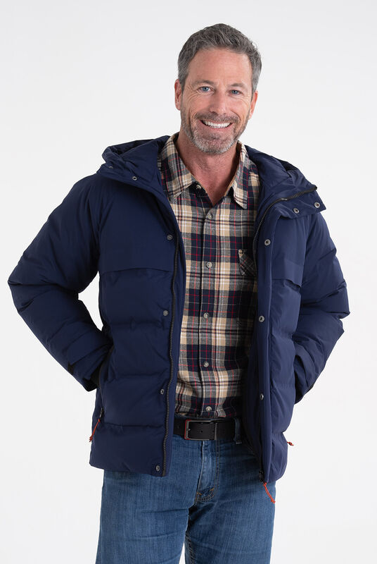 Men's Legendary Outdoors Big Sky Down Coat image number 3