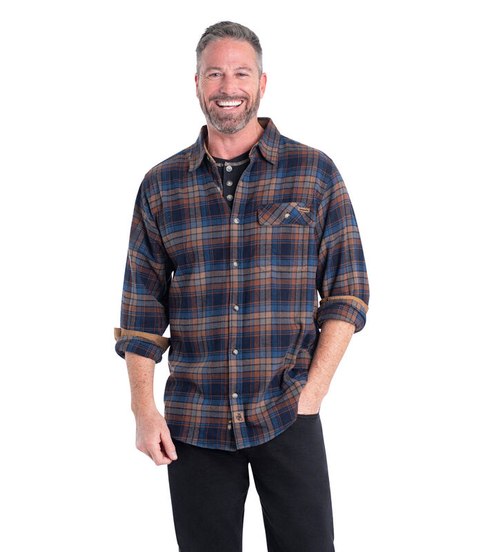 Men's Buck Camp Flannel Shirt image number 3