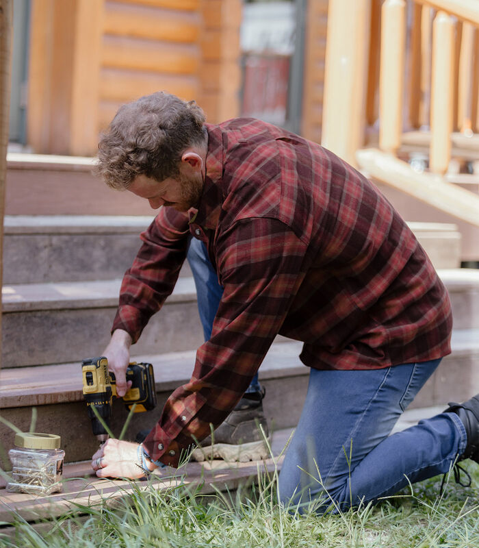 Men's Legendary Stretch Casual Flannel Shirt image number 3
