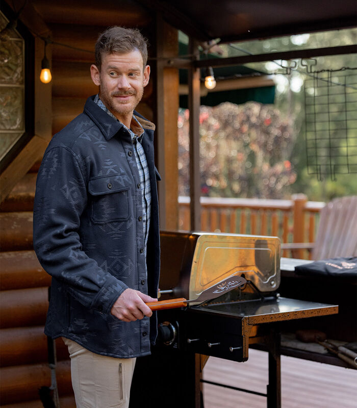 Men's Heavyweight Navigator Fleece Shirt image number 2