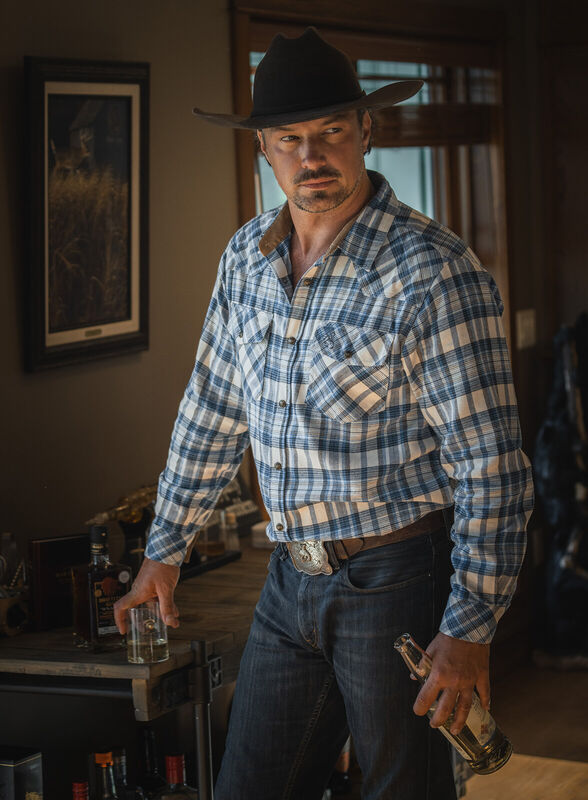 Men's Shotgun Western Flannel Shirt image number 2
