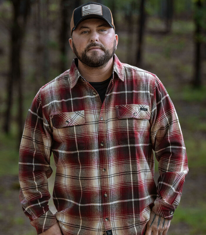 Men's Buck Commander Legacy Flannel Shirt image number 4