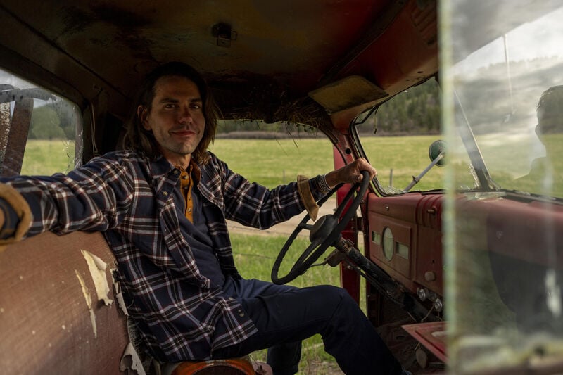 Men's Buck Camp Flannel Shirt image number 5