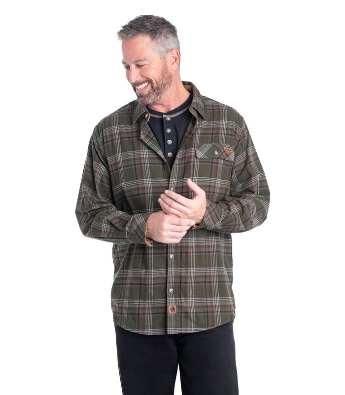 Men's Buck Camp Flannel Shirt image number 3
