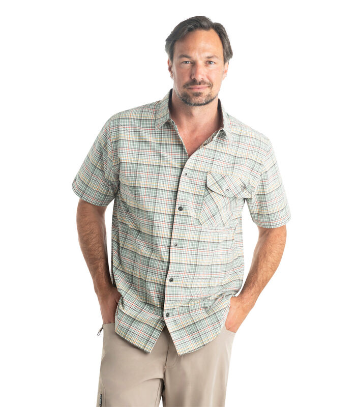 Men's Textured Stretch Woven Plaid Short Sleeve Shirt image number 3