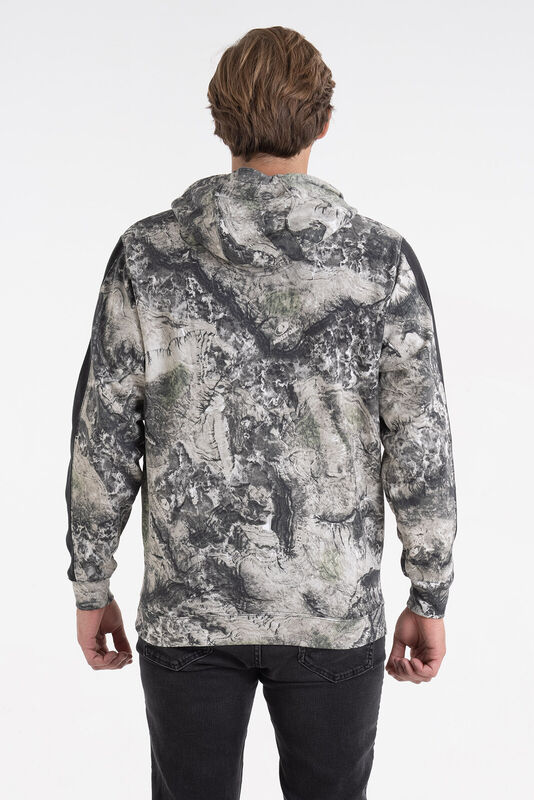 Men's Heavyweight Outfitter Camo Hoodie image number 4