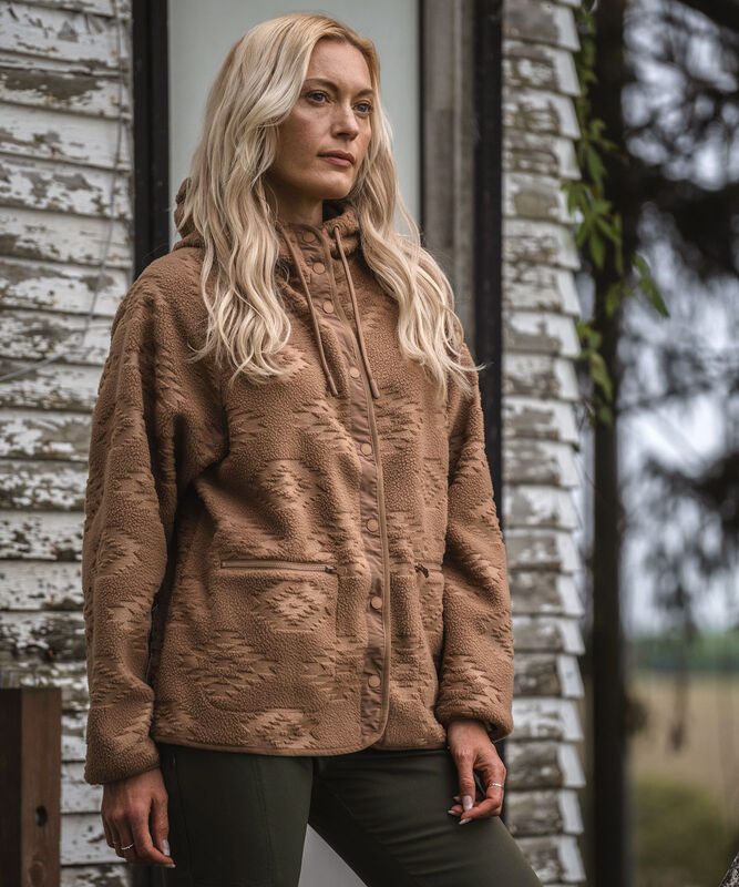 Women&rsquo;s Legendary Outdoors Snap Front Fleece Jacket image number 2