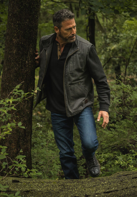 Men's Journeyman Flannel Lined Vest image number 4