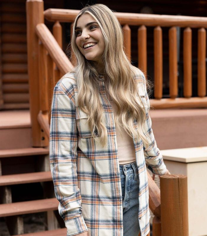 Women's Legendary Flannel Tunic image number 2