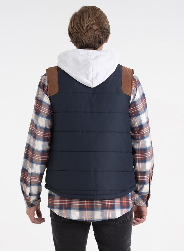 Men's Legendary Outdoors Scrambler Puffer Vest image number 4