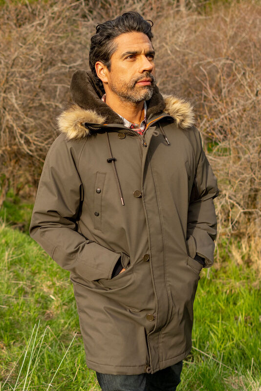 Legendary Outdoors Men's Snorkel Parka image number 2