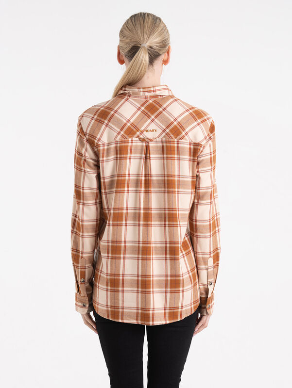 Women's Legendary Comfort Fit Flannel Shirt image number 3