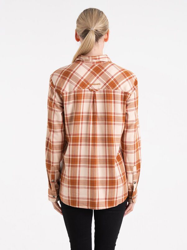 Women's Legendary Comfort Fit Flannel Shirt image number 3