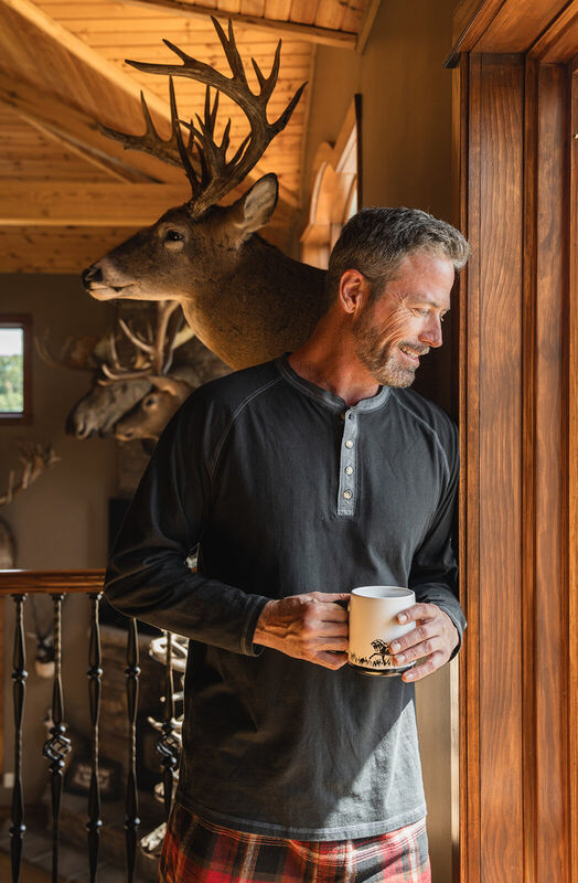 Men's Recluse Raglan Henley Long Sleeve Shirt image number 5