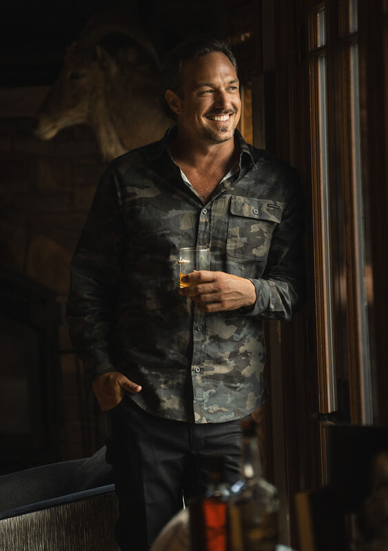 Men's Buck Camp Flannel Shirt image number 6