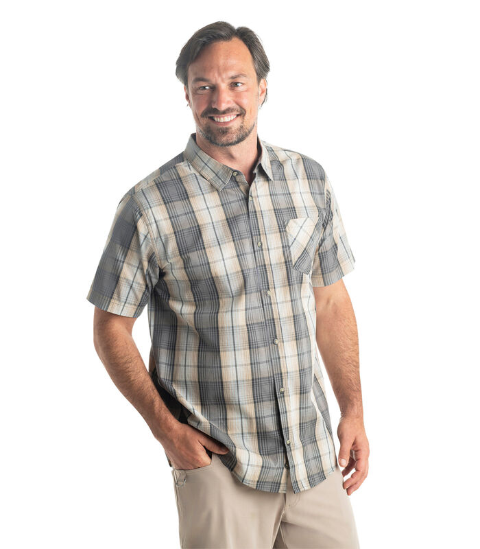 Men's Poplin Short Sleeve Shirt image number 3