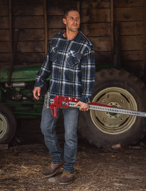 Men's Heavyweight Navigator Fleece Shirt image number 5