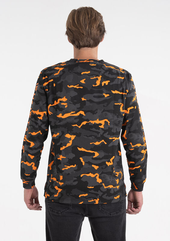 Men's Legendary Non-Typical Series Long Sleeve T-Shirt image number 5