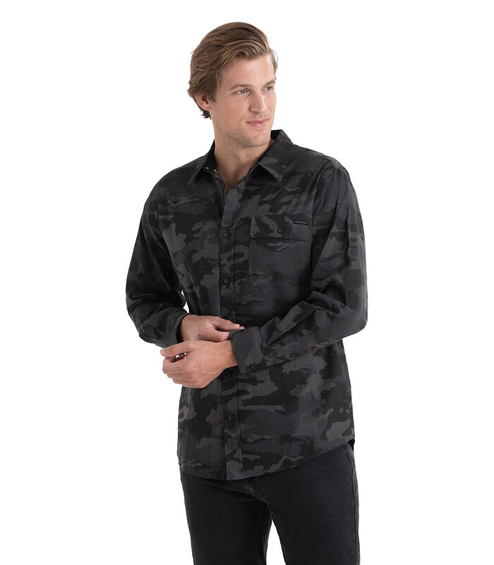 Men's Buck Camp Flannel Shirt image number 4