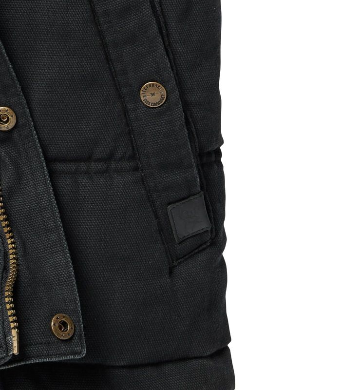 Men's Buck Commander Concealed Carry Cabin Creek Quilted Canvas Vest image number 3