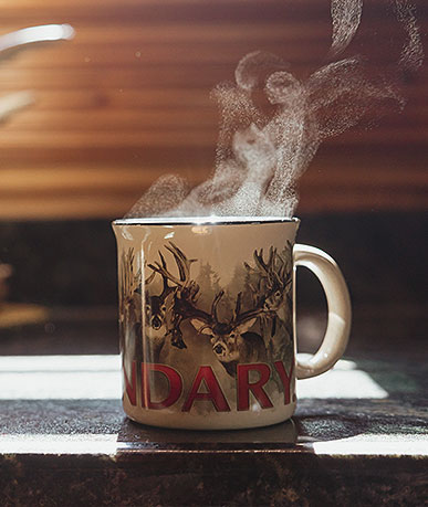 Antler Mug Holder With Two Piece Ceramic Mug Set