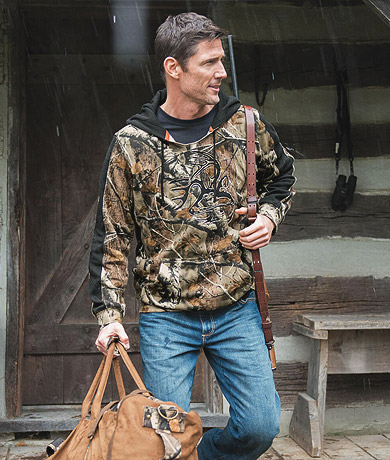 Men's Heavyweight Outfitter Camo hoodie