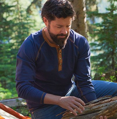 Men's Recluse Raglan Henley Shirt