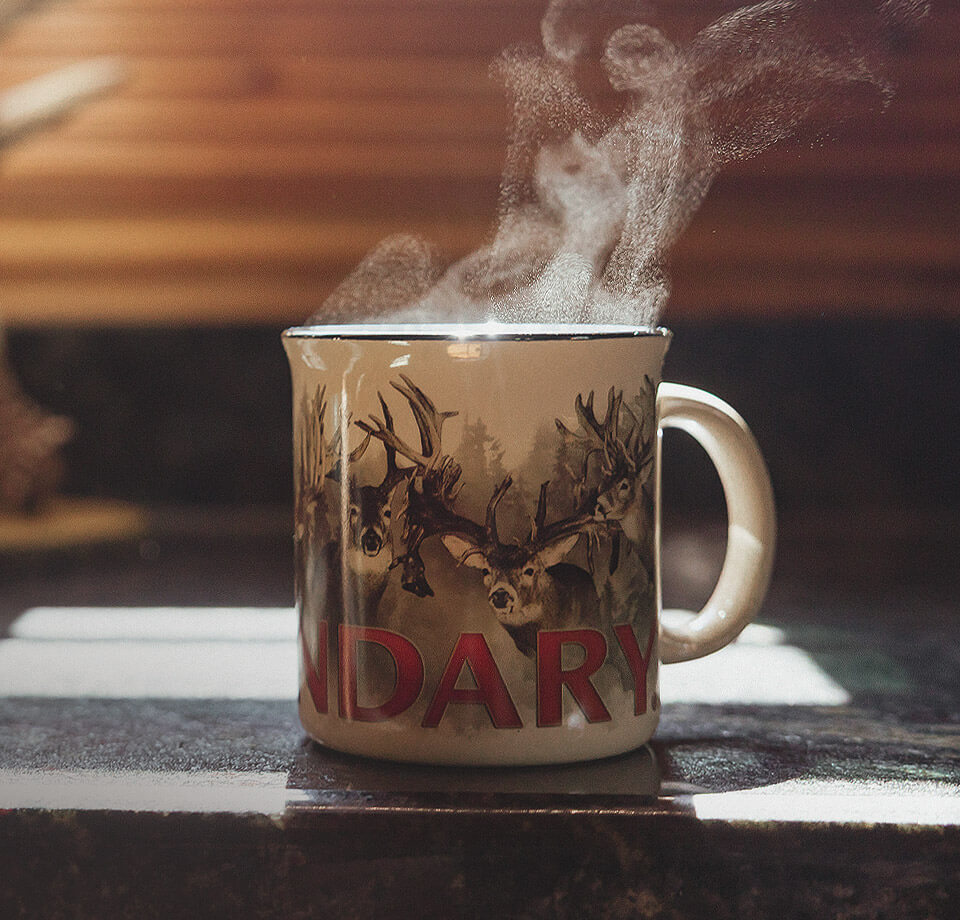 Antler Mug Holder With Two Piece Ceramic Mug Set