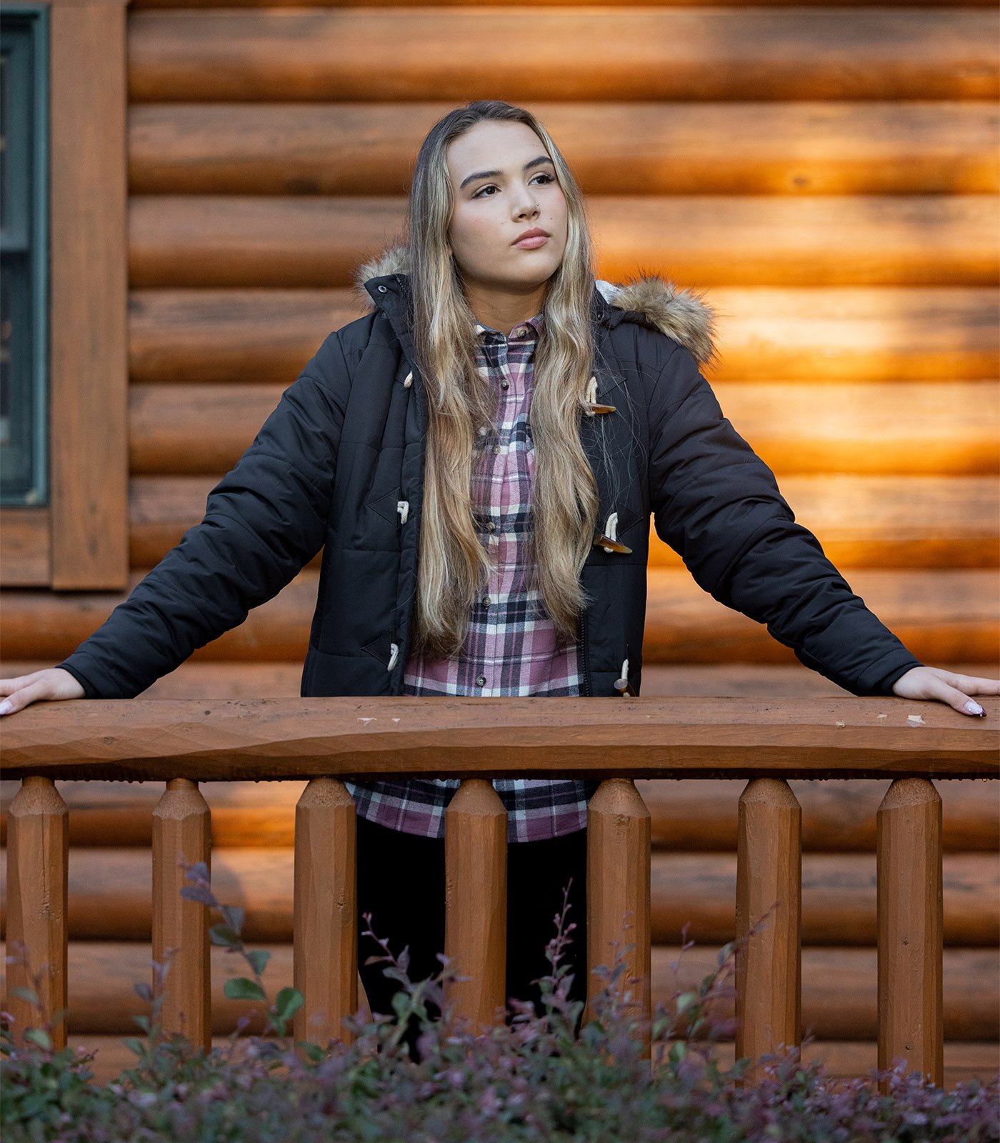 womens-quilted-toggle-hooded-